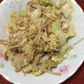 blue_apron's cooksnap of when they made ツナとキャベツ、えのきのマヨ炒め.