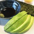 YUKIKI☆'s cooksnap of when they made なんだか楽しい♪アボカドの海苔巻き.