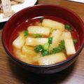 結衣のお母ちゃん's cooksnap of when they made 簡単☆細ねぎと油揚げのお味噌汁.