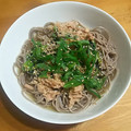 namichoko's cooksnap of when they made ツナつゆで旨！オクラと海苔の梅わさび蕎麦.