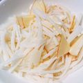 ナーちゃん's cooksnap of when they made 簡単副菜♪大根林檎竹輪のサラダ.