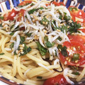 クックJW8I33☆'s cooksnap of when they made トマトと紫蘇としらすの和風冷製パスタ.