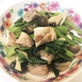 ゆずぽん118's cooksnap of when they made 鶏肉と小松菜としめじの炒め煮.