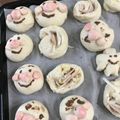 mari*'s cooksnap of when they made チョコ不使用アンパンマンぱん♪捏ねず簡単.