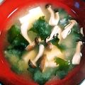ムーミン☆ママ's cooksnap of when they made ✿風味アップ！　しめじとワカメのお味噌汁.
