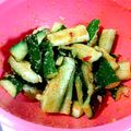クリちゃん0309's cooksnap of when they made 簡単韓国風ピリ辛たたききゅうり.