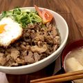 DICEケ's cooksnap of when they made 簡単豚こまレタス丼.
