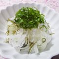 yasutonton's cooksnap of when they made かえりちりめんと新玉ねぎの甘酢漬け.