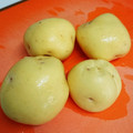 lily_2626's cooksnap of when they made 新じゃがの皮むき 簡単.