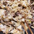 hakobetet's cooksnap of when they made キャベツとベーコンの塩昆布炒め.