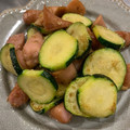 クックはゆ's cooksnap of when they made 簡単！あともう一品ズッキーニの炒め物.