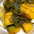 67luna's cooksnap of when they made 刻み昆布とかぼちゃのホッとする煮物♪.