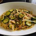 かなぽん☆☆'s cooksnap of when they made ズッキーニ・新玉葱・ベーコンで和風パスタ.