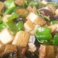 さくらっちのママ's cooksnap of when they made ★厚揚げピーマン茄子のピリ辛甘味噌炒め★.