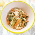 mmameco's cooksnap of when they made わかめと野菜のマヨポン和え♪.