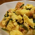 yu-ka-mama's cooksnap of when they made エビとニラのチリ甘酢炒め.
