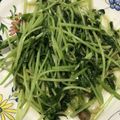 クックGFY8CA☆'s cooksnap of when they made タイ料理好きの豆苗&パクチー炒め.