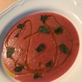 Yokchina's cooksnap of when they made 暑い夏に！！スイカとミントのガスパチョ！.