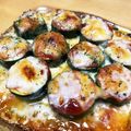 平野さんちの嫁's cooksnap of when they made 簡単♡おつまみもう一品！ズッキーニピザ.