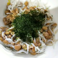 ユーロン's cooksnap of when they made 毎日の納豆●しらす＆納豆にあおさをかけて.