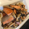 Kumis☆'s cooksnap of when they made 鮭としめじのバター醤油焼き.