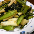 EMIHOUSE's cooksnap of when they made イカと小松菜のキムチ炒め.
