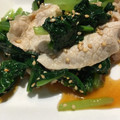 こはぺぇさん's cooksnap of when they made 手軽に簡単★ゴマが香る小松菜と豚肉和え.