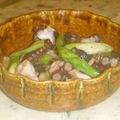 砧の渓流釣師's cooksnap of when they made 柔らかジュワ！タコのガーリックオイル炒め.