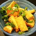 ねこcocoa's cooksnap of when they made 厚揚げとピーマンの生姜甘醤油炒め.