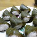akipon33's cooksnap of when they made レンジで簡単☆餅米でさくら餅.