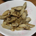 i_yokan's cooksnap of when they made ごぼうの炒め蒸し〜ごま油で炒めて塩胡椒.
