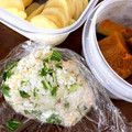 thururun's cooksnap of when they made 水菜と鮭フレークのおにぎり♪.