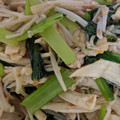 クックT0TALI☆'s cooksnap of when they made 小松菜とえのきと鶏胸肉の梅炒め.