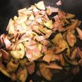 mayugoma's cooksnap of when they made なすとベーコンのガリバタポン酢炒め.