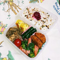 プーまま☆'s cooksnap of when they made 簡単★レタスとハムのクレイジー炒め　弁当.