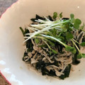 クックIB82OG☆'s cooksnap of when they made 簡単１品！しらすとわかめのポン酢和え物.