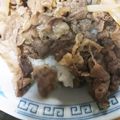クックSCHLKP☆'s cooksnap of when they made 和牛切落しと新玉ねぎの牛丼.