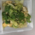 カニーヘン's cooksnap of when they made たまごとレタスの炒め物.