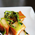 モジャ時々ツルツル's cooksnap of when they made 厚揚げと青梗菜と豆苗の炒め物.