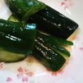 まあみママ's cooksnap of when they made 漬け物器で作る｢キュウリの浅漬け｣.