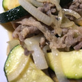なつきよう's cooksnap of when they made ☆お手軽❣️ラム肉と玉ねぎの炒め物☆.