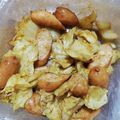 ★Lewis★'s cooksnap of when they made お弁当♪キャベツとウィンナーのカレー炒め.