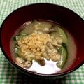 らて♪'s cooksnap of when they made 母の味♬　きゅうりと茄子と天かす味噌汁.