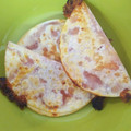 金魚のひらり's cooksnap of when they made 簡単！餃子の皮でピザ♪.