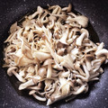 テト♪'s cooksnap of when they made きのこの生姜焼き【作り置き】.