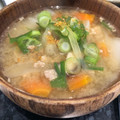おかてくJr's cooksnap of when they made 定番の豚汁.