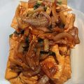 KENERISA's cooksnap of when they made まぐろと玉ねぎとろとろの甘辛煮♪.