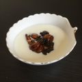 ☆こまっと☆'s cooksnap of when they made ヨーグルトにナッツ&レーズン.