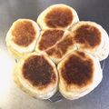 よでちん's cooksnap of when they made 【イースト少なめ】バナナちぎりパン.