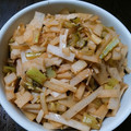 おじぇこ's cooksnap of when they made 大根の皮と葉でエコ料理☆ナンプラー炒め.